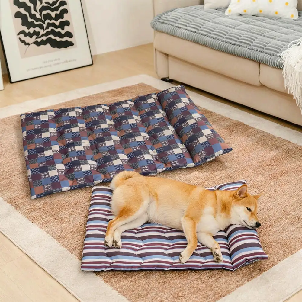 All-Season Breathable Double-Sided Neck Support Pillow Dog Bed - Image 7