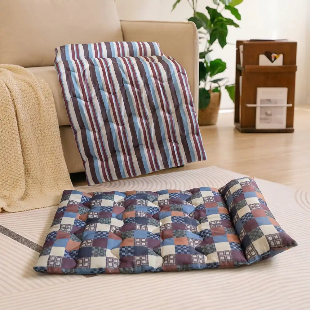 All-Season Breathable Double-Sided Neck Support Pillow Dog Bed - Image 8