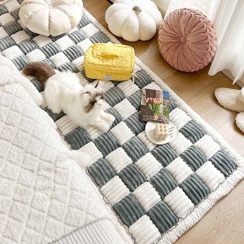 Cream-coloured Large Plaid Square Pet Carpet Bed Couch Cover - Image 13