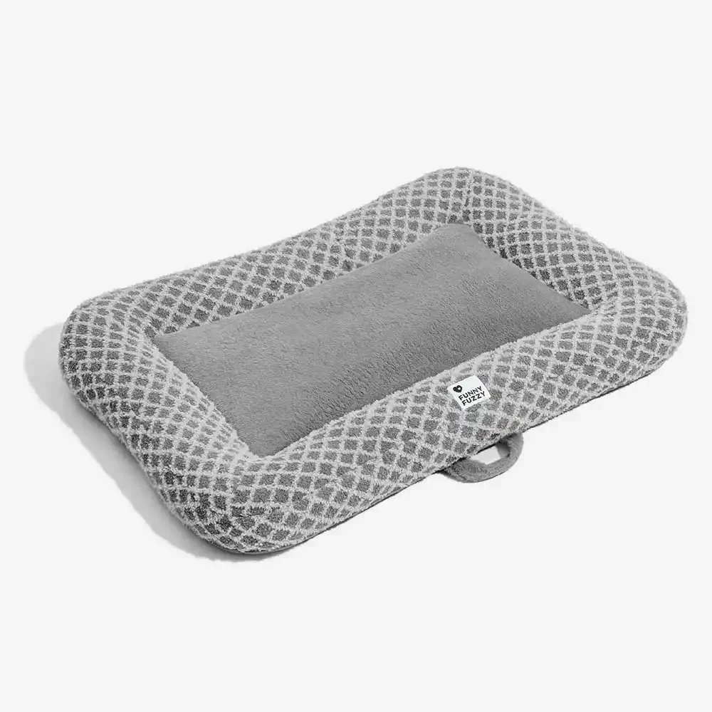 Diamond Plaid Dual-Sided Multi-Use Plush Pet Mat - ComfyEase - Image 12