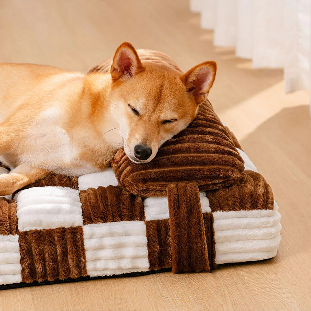 Handmade Plush Chequerboard Orthopaedic Support Dog Bed with Pillow - Image 4