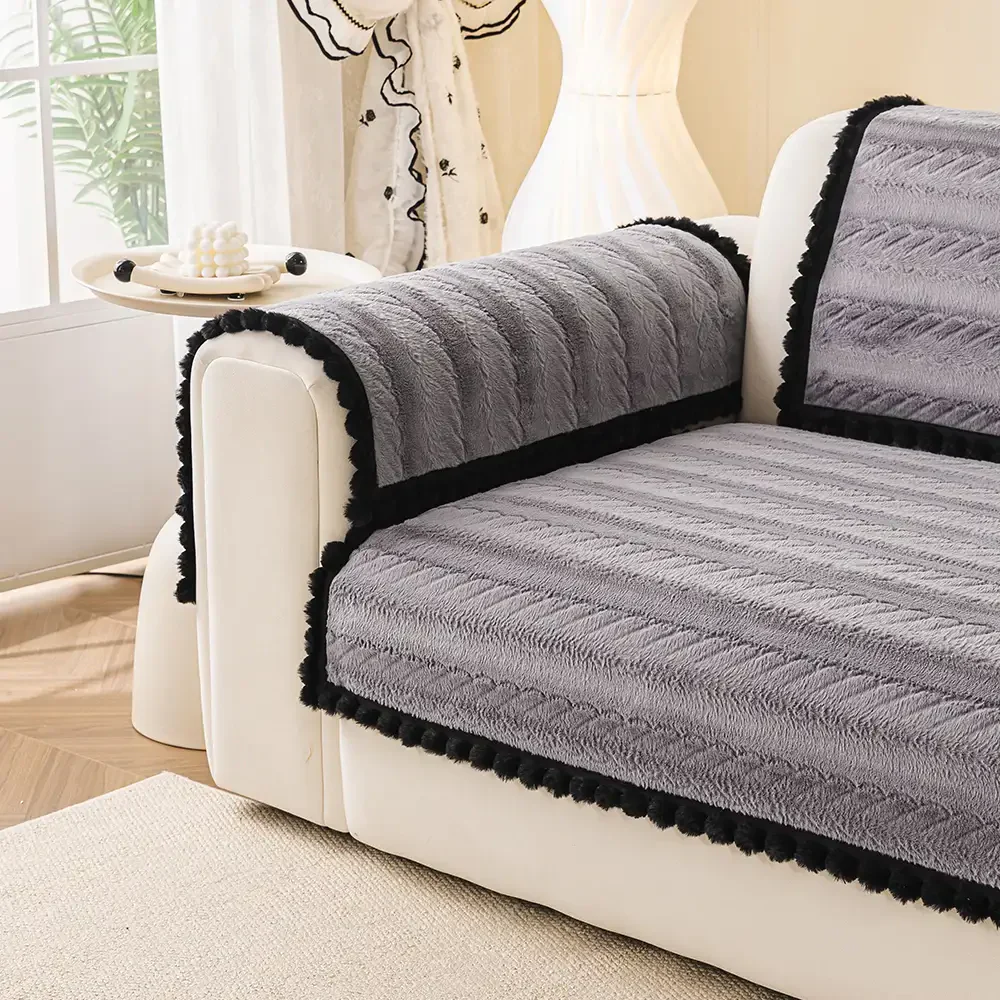 Lazy Chic Plush Winter Sofa Protector Skin-Friendly Couch Cover - Image 5