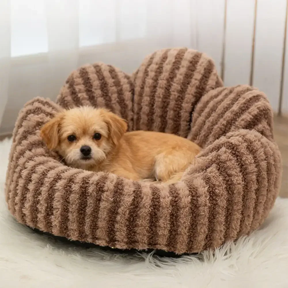 Petal-Shaped Striped Plush Pet Sofa Bed - Image 13