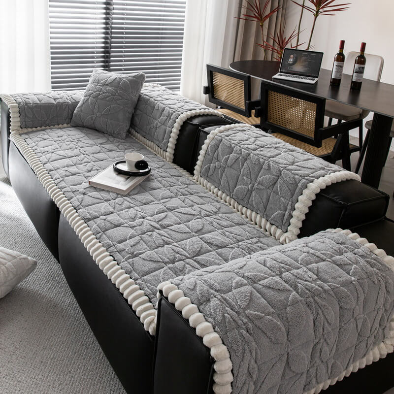 Thickened Short Plush Leaf Pattern Scratch Resistant Non-Slip Couch Cover - Image 2