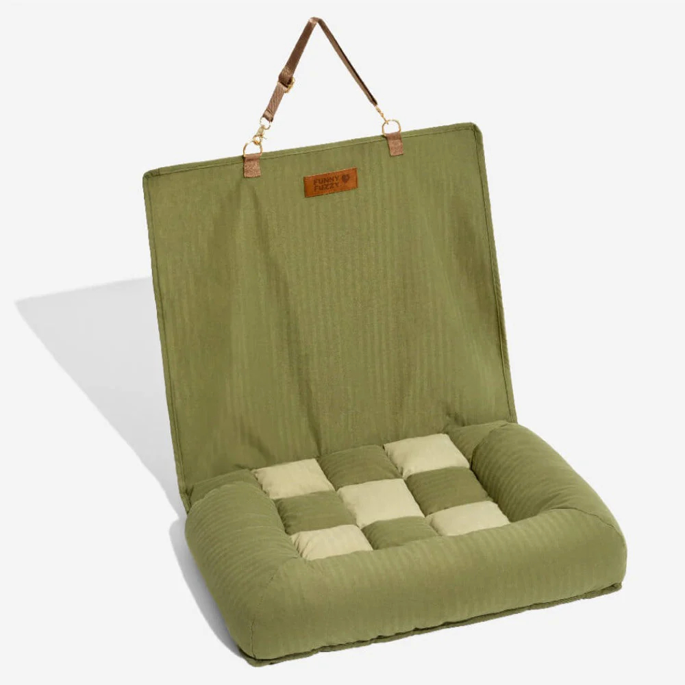 Travel Bolster Safety Back Seat Large Dog Car Seat Bed - Chessboard Lounge - Image 25
